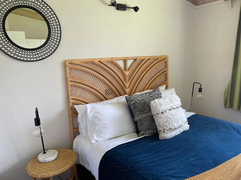 The PC Cottage - Tourism Guide 1