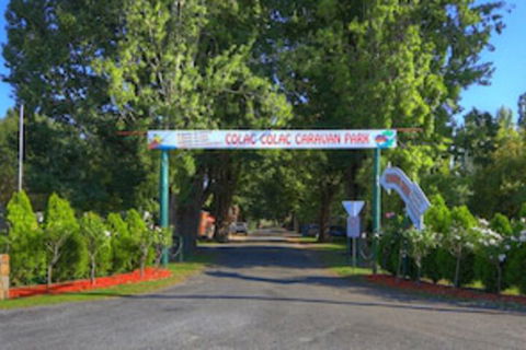 Colac Colac Caravan Park - Travel Agents 0