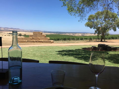 Bluebird Cottage - Tourism Guide 1