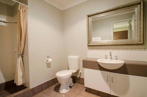 Yallingup Pet Friendly Bush Retreat - Tourism Guide 1