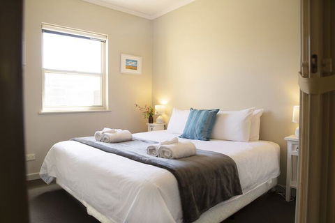 Angaston Mews Apartments - Travel Agents 3