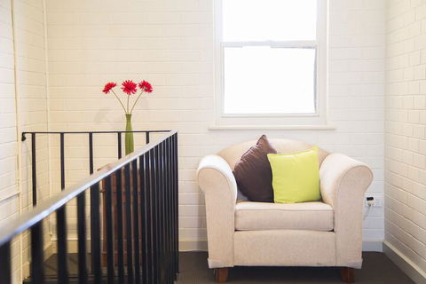 Angaston Mews Apartments - Travel Agents 1