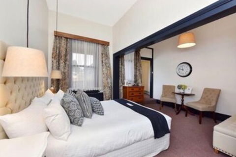 Hotel Etico At Mount Victoria Manor - Travel Search 0