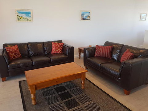 Port Elliot Meridian - Tourism Guide 4