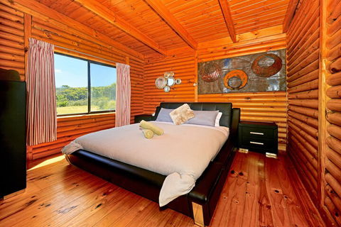 Cloudy Bay Cabin - Cruises Travel 2