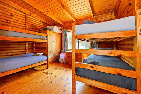 Cloudy Bay Cabin - Cruises Travel 5
