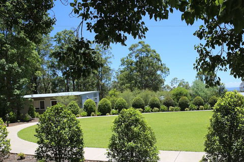Honeybee Country Accommodation - Tourism Guide 5