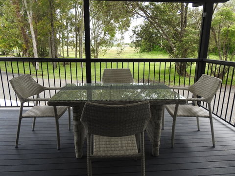 Lismore Lake Holiday Park - Travel Agents 4