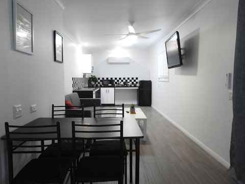 Lismore Lake Holiday Park - Travel Agents 1