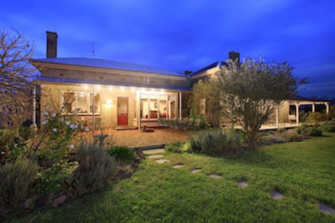 Lochinver Farm Homestead & Cottages - Cruises Travel 0