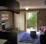 A Furnished Townhouse in Goulburn - Travel Agents