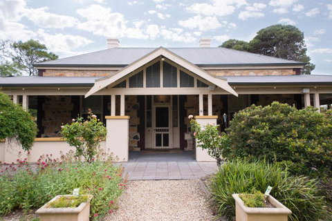 Yankalilla Bay Homestead - Tourism Guide 4