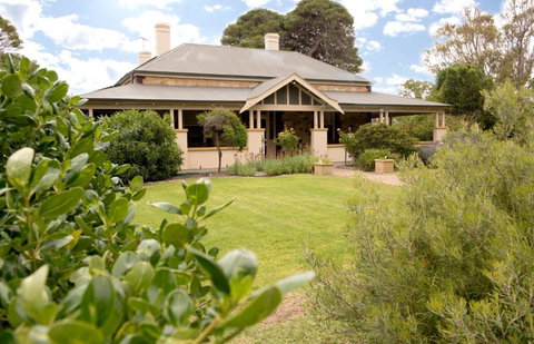 Yankalilla Bay Homestead - Tourism Guide 5
