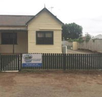 Thornton House - Travel Search