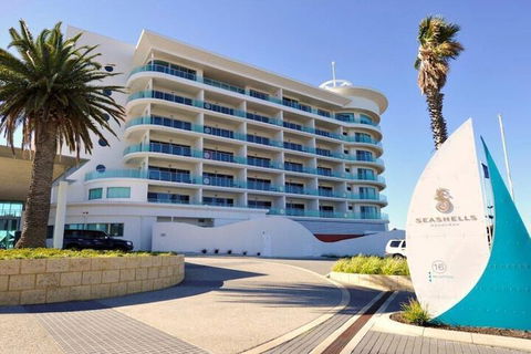 Sea Side 411 - Cruises Travel 1
