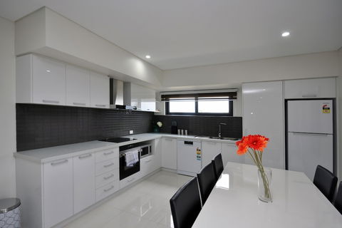 Coastal By Rockingham Apartments - Tourism Guide 6