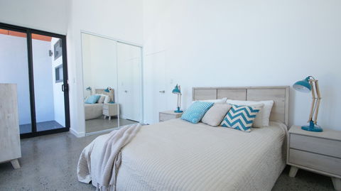 Sunset Place Apartments - Travel Agents 5