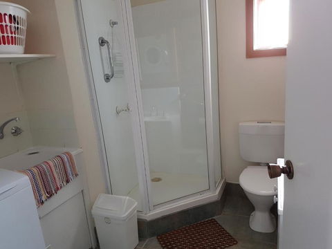Traplins Accomodation - Cruises Travel 4