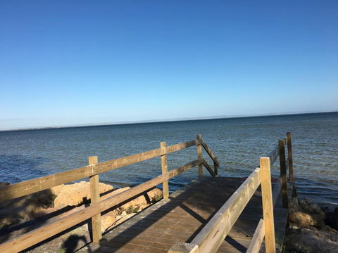 Falcon Bay 4x4 Townhouse - Cruises Travel 1