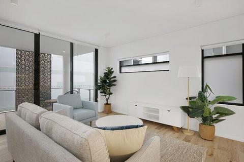 SOKO Waterfront - Travel Search 5