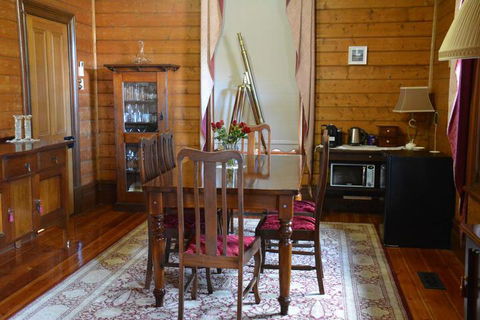 Portarlington Vicarage - Travel Agents 6