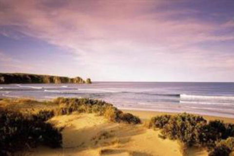 Iona Beach House Cowes - Travel Agents 7