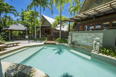 Pure Magnetic Villa 1 - Travel Search 1