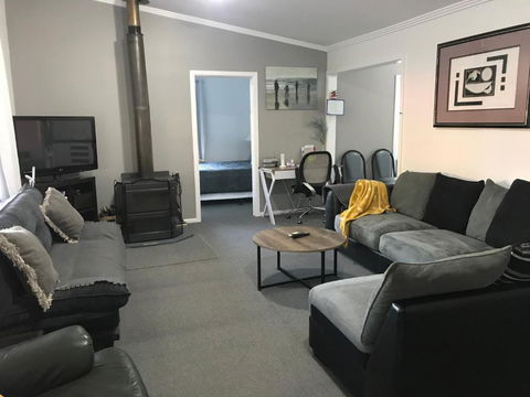 Longhorn Ranch Apartments - Travel Search 4