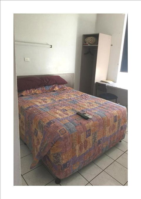 Barkly Hotel - Travel Agents 1