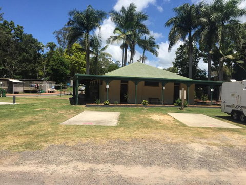Yandina Caravan Park - Tourism Guide 6