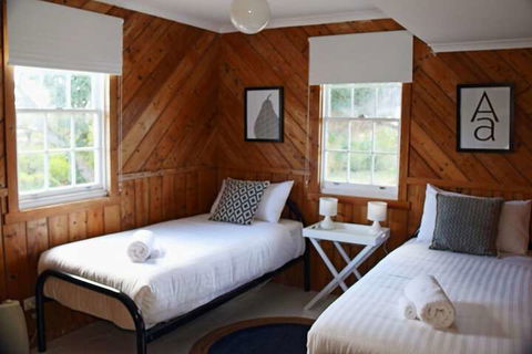 White Shell Cottage - Tourism Guide 5