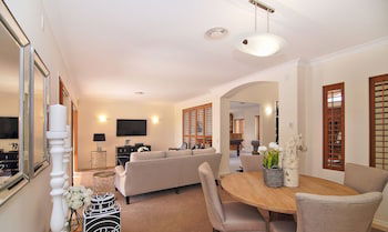 Helensvale Town Centre QLD Travel Search