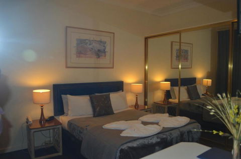 Tall Timbers Motel - Tourism Guide 6