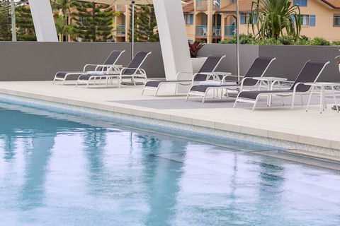 Avani Broadbeach Residences - Cruises Travel 1