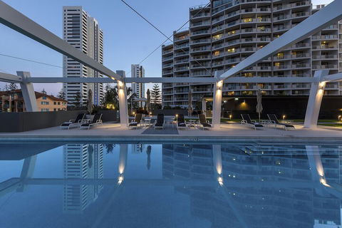 Avani Broadbeach Residences - Cruises Travel 5