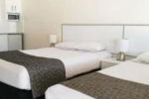 Augathella Motel & Caravan Park - Travel Search 0