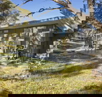 Ecocrackenback 10 'Sustainable chalet close to the slopes.'