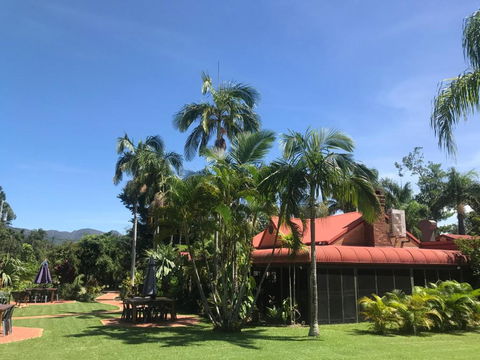 Ferns Hideaway Resort - Cruises Travel 2