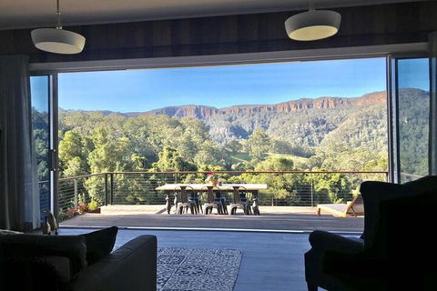 Amaroo Valley Springs - Travel Search 7