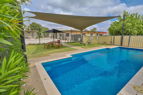 Robinvale Bridge Motel - Travel Agents 6