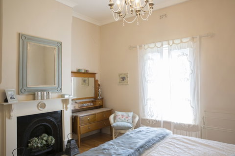 Azalea Cedar-Rose Villa - Travel Agents 5