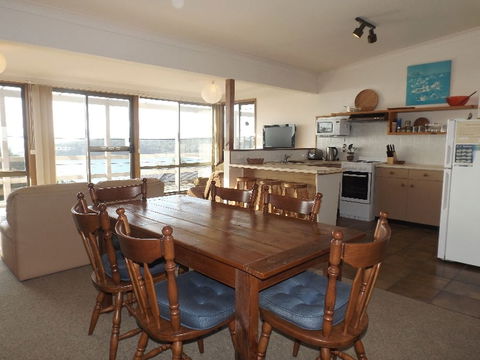 Donaldsons At Pambula Beach - Travel Search 0