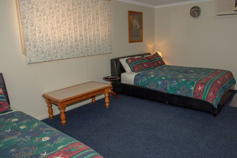 Chrissie's Dongara - Pet Friendly - Travel Agents 4