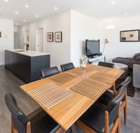 Executive 2br Caulfield North - Tourism Guide
