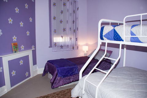 Kimba Travellers Haven - Travel Agents 5
