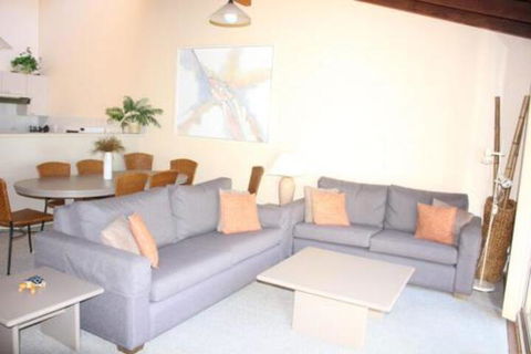 Coastal Retreat Unit 3 - Tourism Guide 7