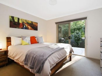 Bright Delight - Modern Luxury - Travel Search 5
