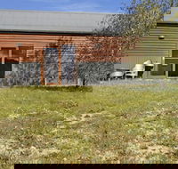 Studio  Quins Gap Retreat - Travel Search