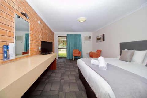 Hotel Clipper - Tourism Guide 0