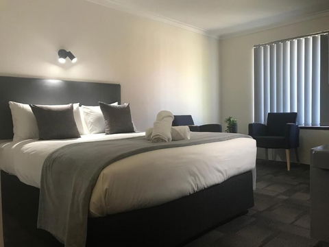 Hotel Clipper - Tourism Guide 5